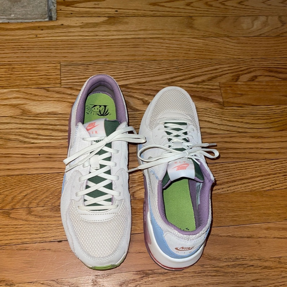 Women’s Nike Air Max Excee